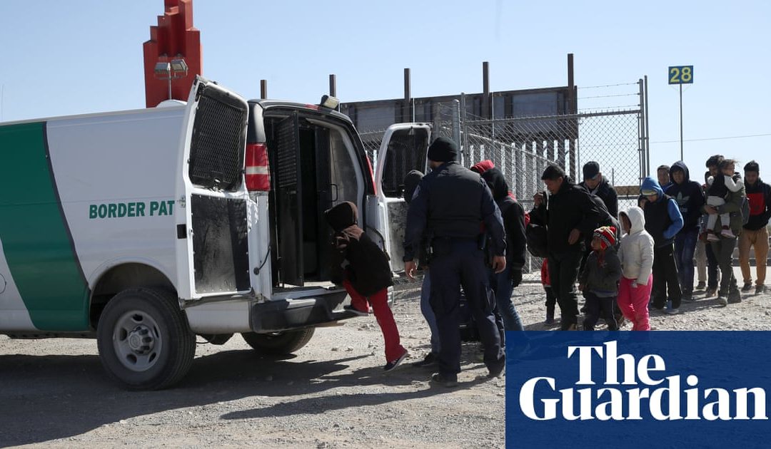 US expands catch and release practice amid migrant surge at Mexico border